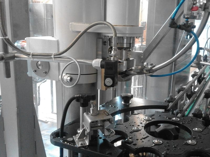 foaming device